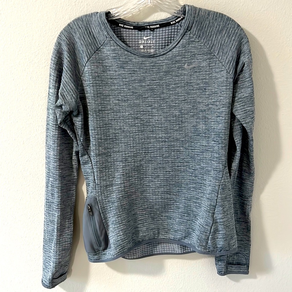 Nike Dry Fit Long Sleeve -Small